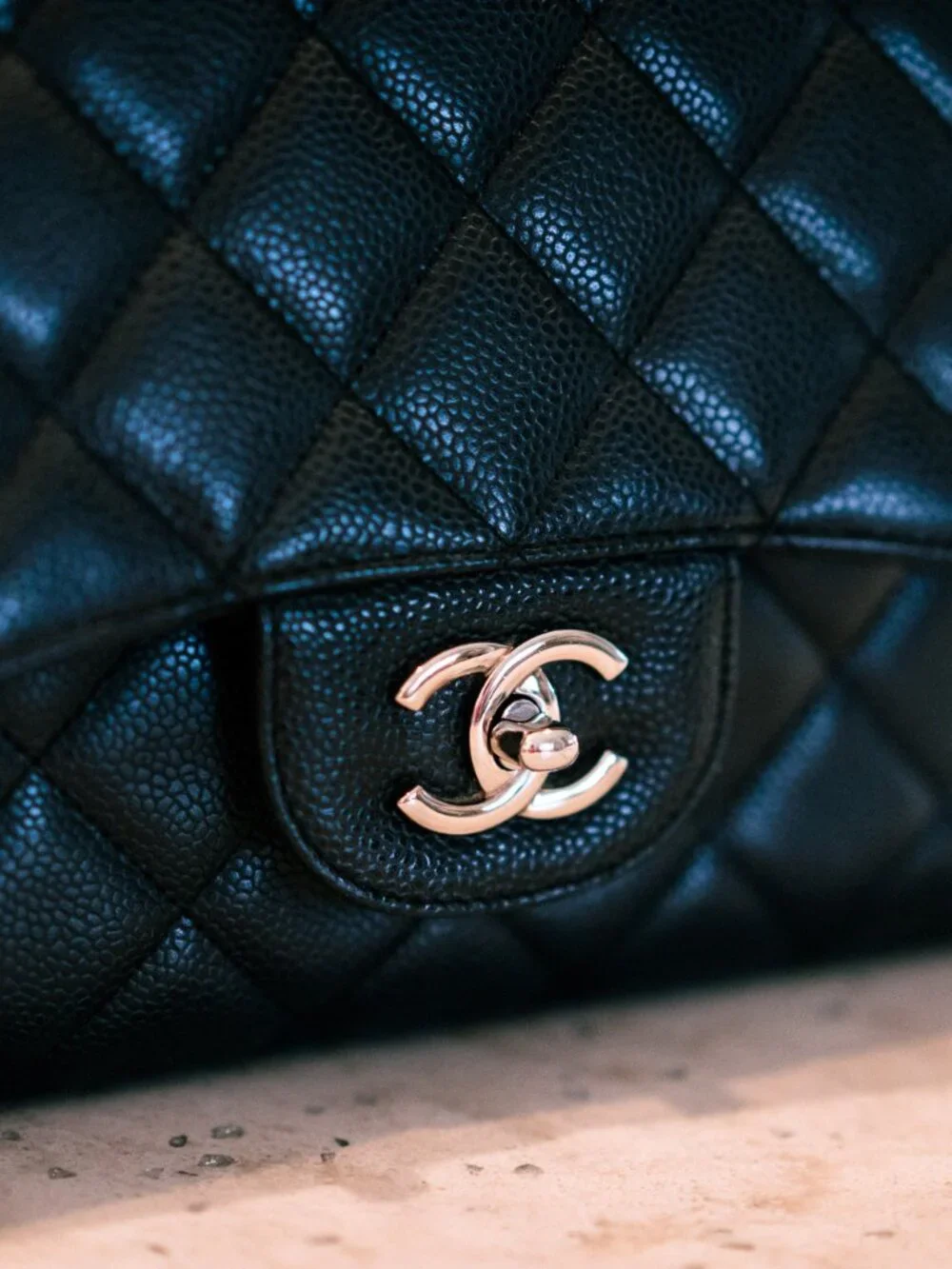 CHANEL Classic Jumbo Single Flap Black Caviar